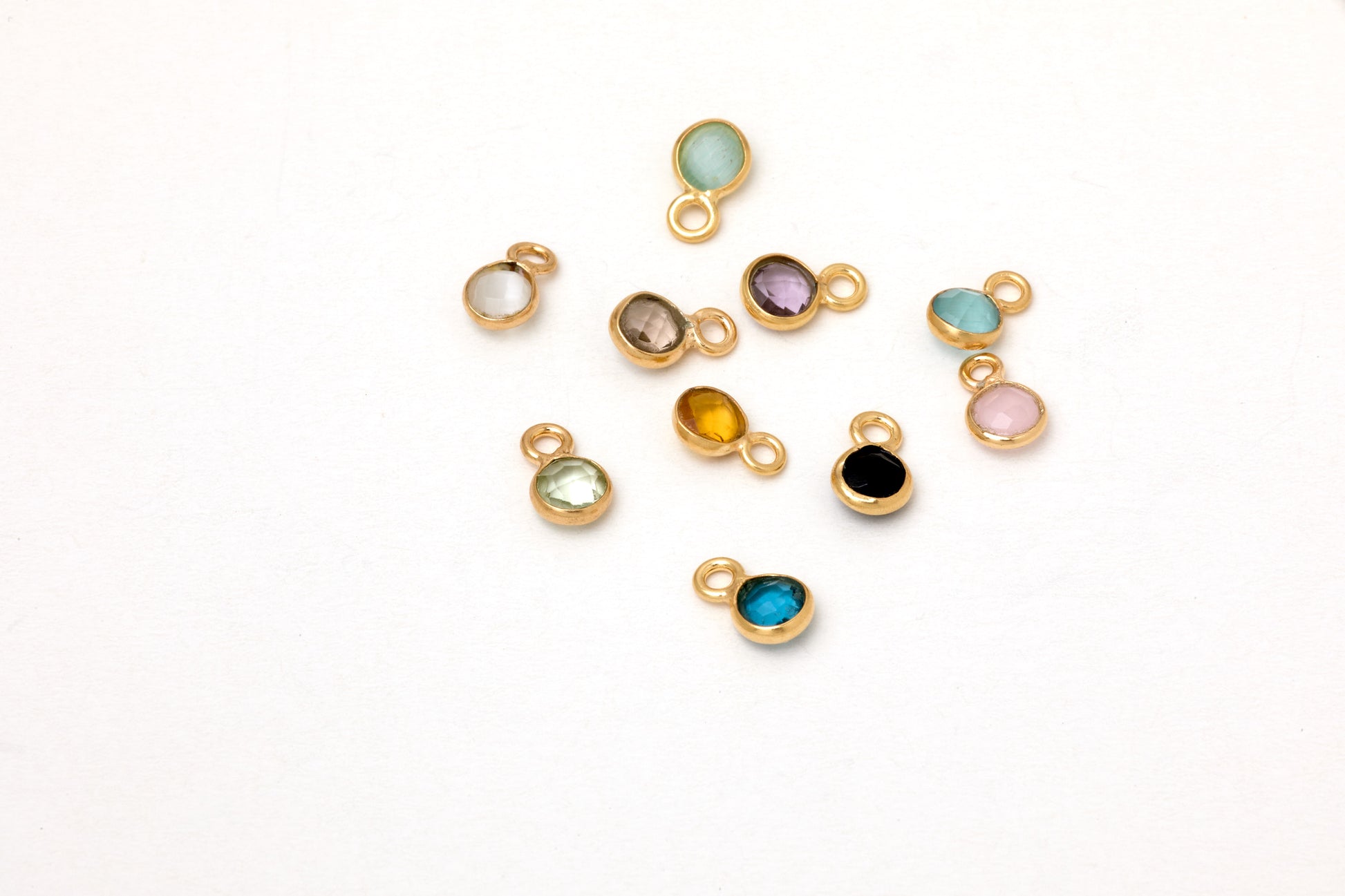 Kette winziger Anhänger Quarzstein