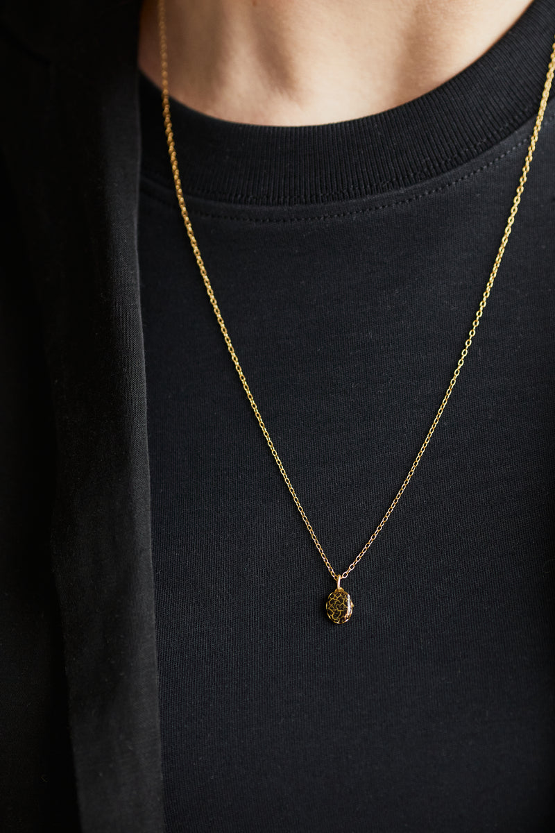 Goldkette mit Vintage Anhänger "Porcelain"