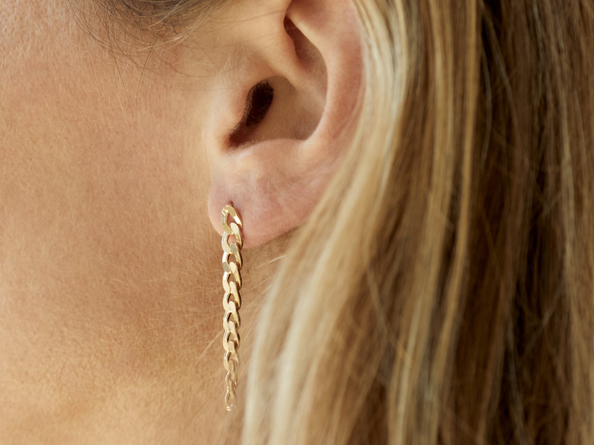 Studs Ohrstecker Panzerkette gold