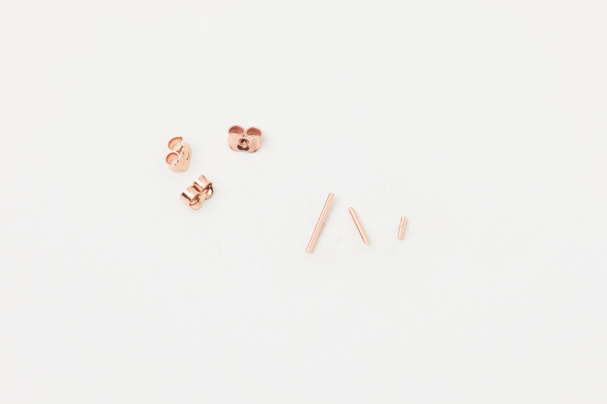 Ohrstecker Stab Strich Line