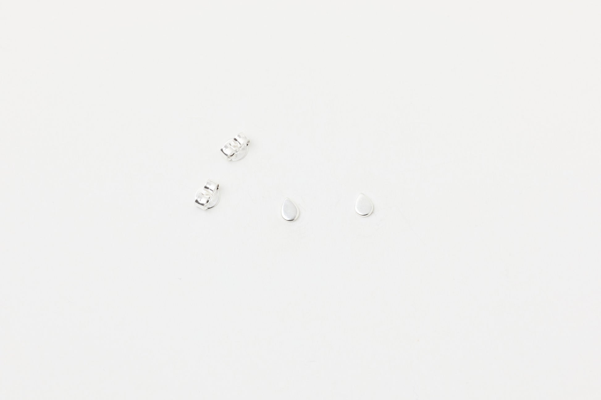 Ohrstecker Tiny Drops Tropfen