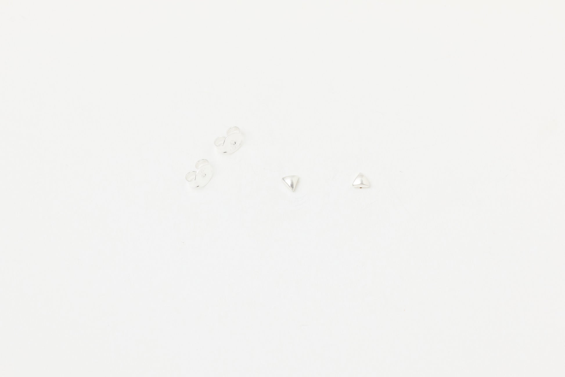 Ohrstecker Tiny Triangle Mini Dreieck