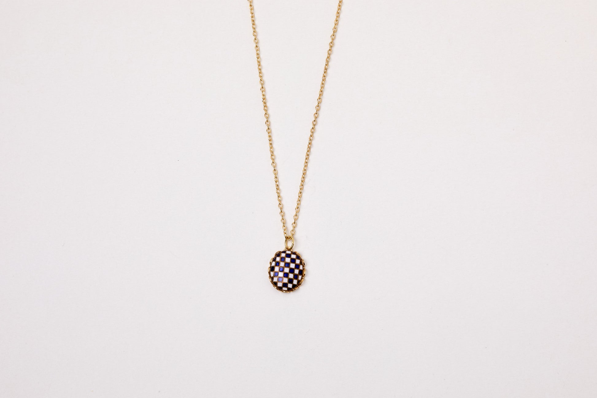 Goldkette mit Vintage Anhänger Checkerboard Emaille